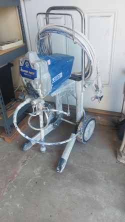 MAGNUM PROX19 GRACO PAINT SPRAYER LIGHTLY USED WORKS EXCELLENT