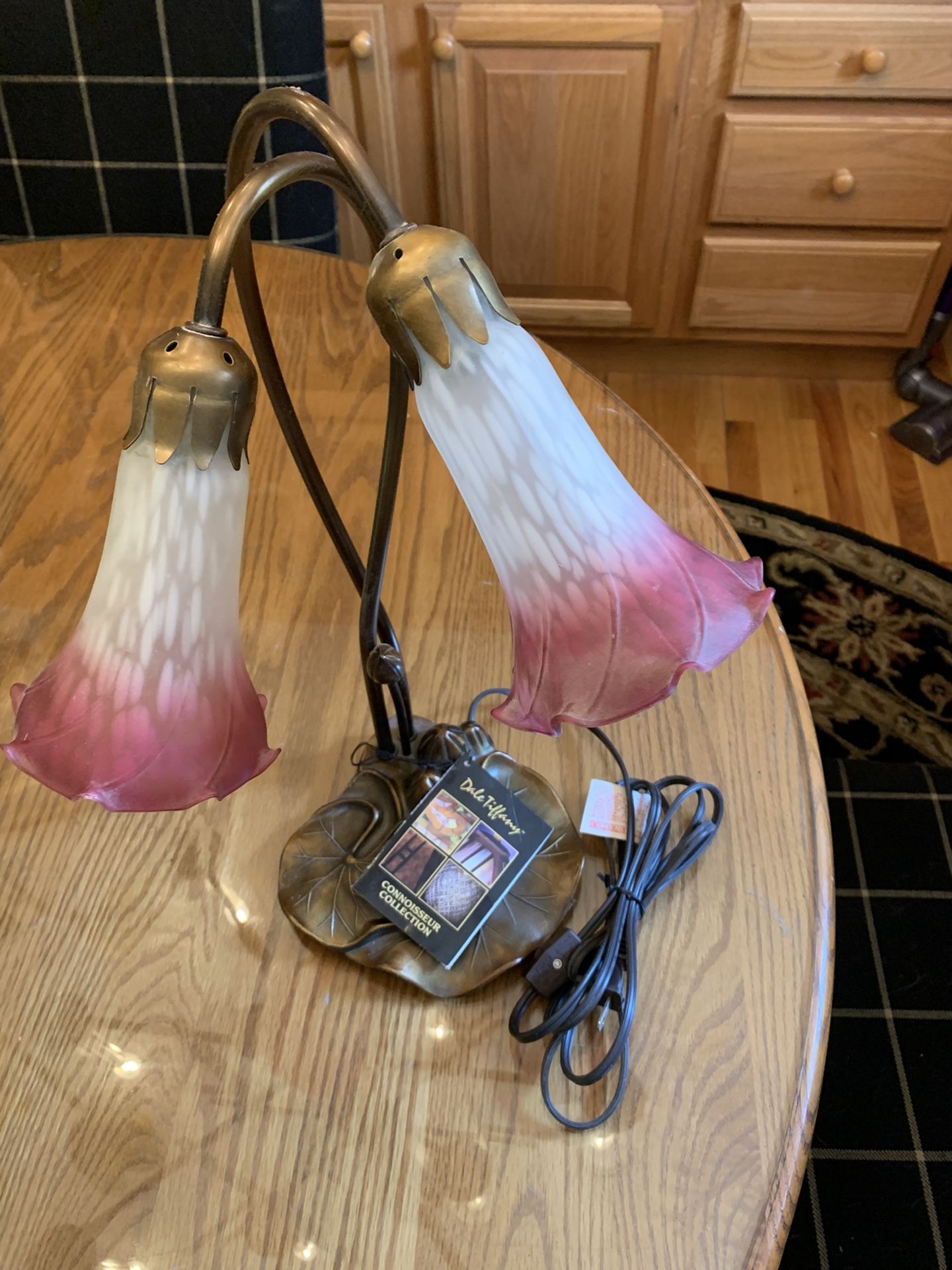 Dale Tiffany Connoisseur Collection Lamp