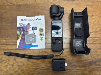 DJI Osmo Pocket 3 4K Handheld Camera with Rotatable Touchscreen 256GB Storage