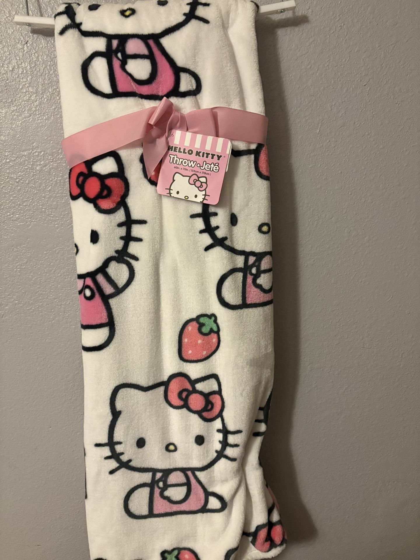 Hello Kitty Strawberry Blanket