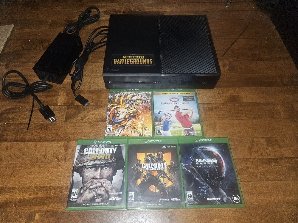 Xbox One + 5 Games No Controller
