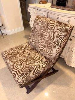 Ashley Furniture Accent Chair Brown Zebra Stripe Print
