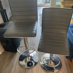 Height Adjustable Bar Stools (2)