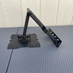 Base 4  Tv 45 Inches $20 