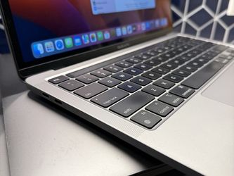 2020 Apple MacBook Pro 13’ TouchBar TouchID M1