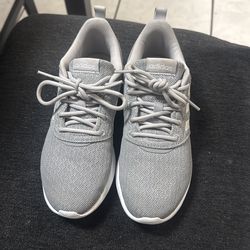 Woman adidas size 6 $10