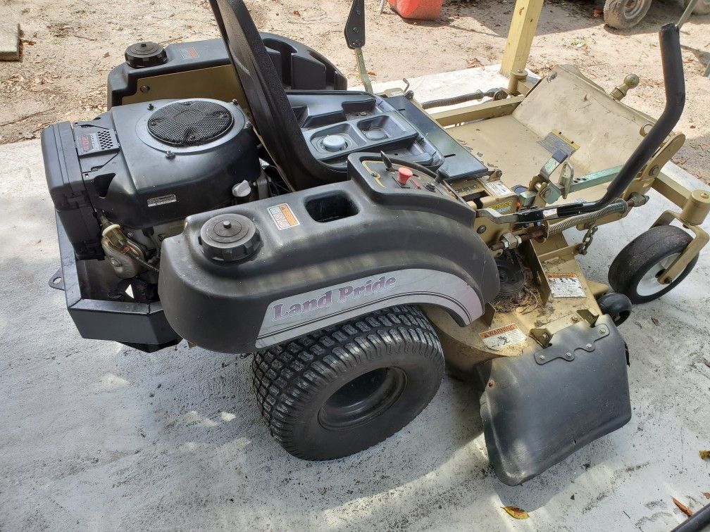 Commerical lawnmower, Land Pride Z52 Razor. Need gone ASAP for Sale in
