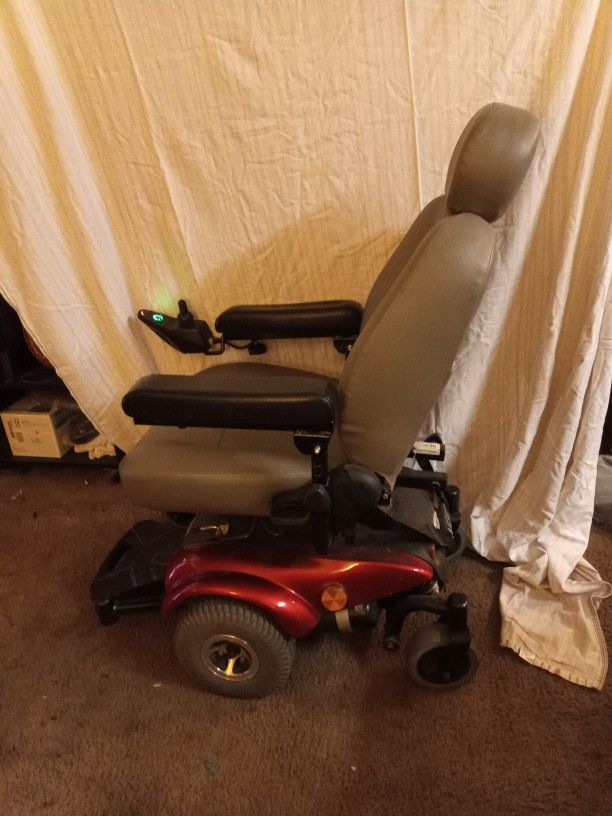 Dalton Primechair