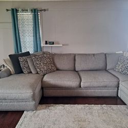 Cindy Crawford 4 Piece Sectional 