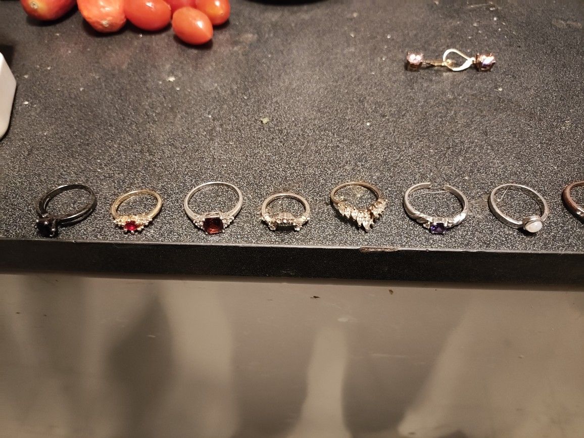 Silver And Gold Plated Rings 25 Each
