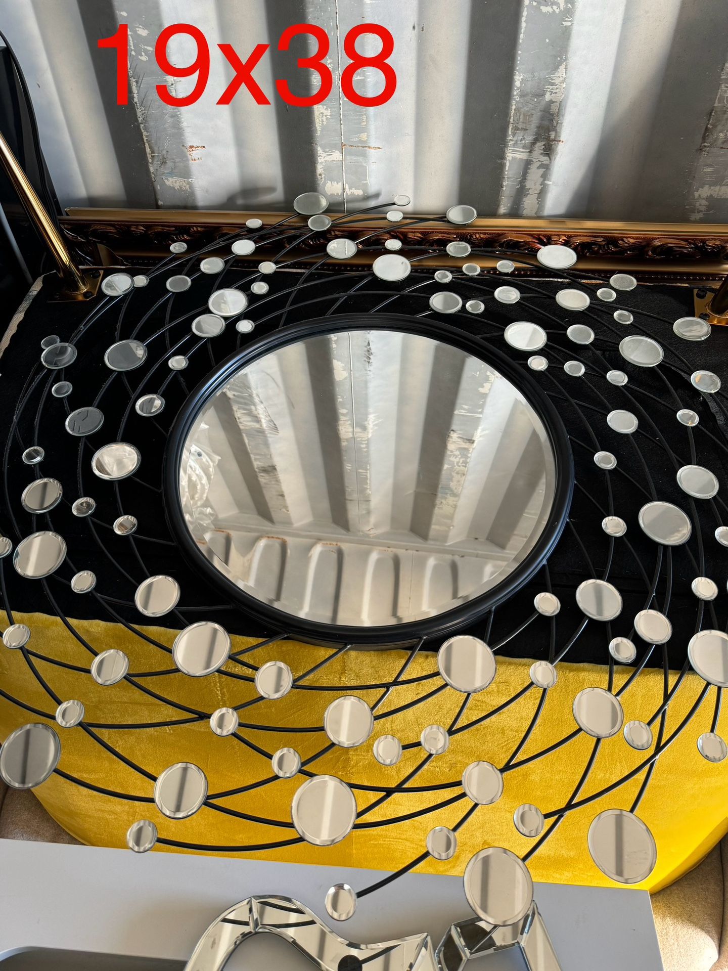 Wall Mirror Decor