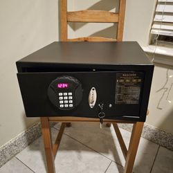 Barska AX11618 Safe With Digital Keypad