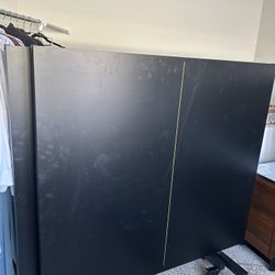 Folding Ping Pong Table