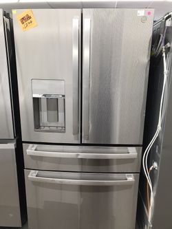 GE Refrigerator 