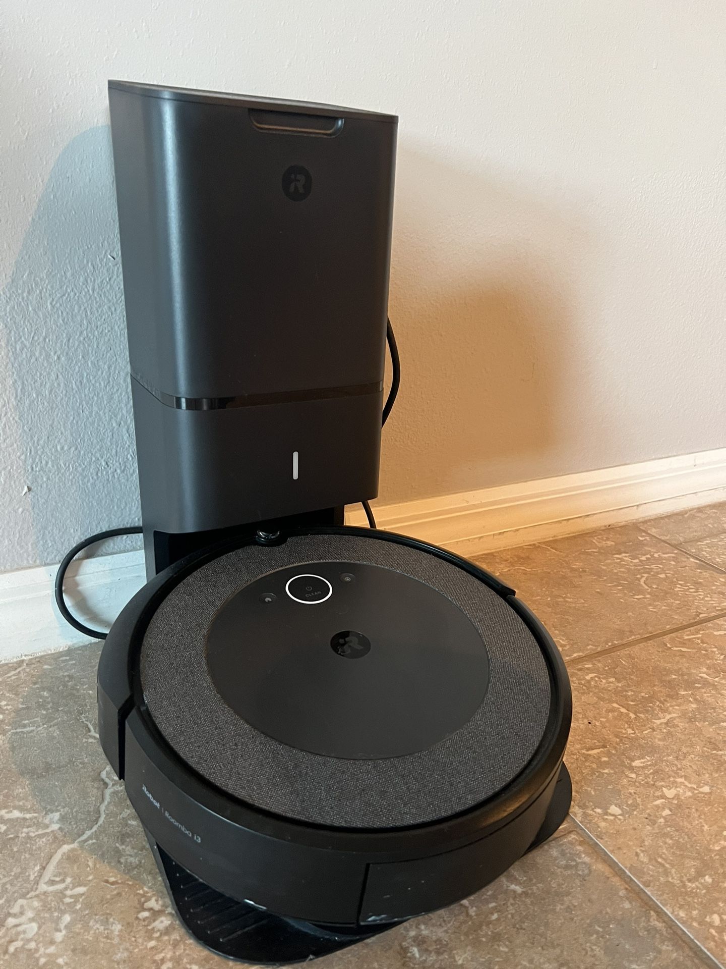 IRobot Roomba i3
