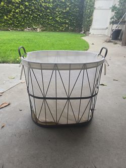 Laundry basket