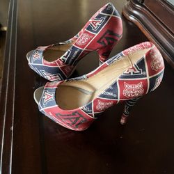 Custom U of A  high heels