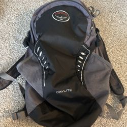 OSPREY Small Day Pack