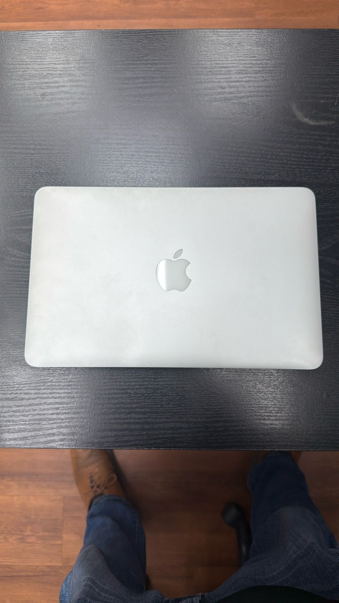 MacBook Air (11-inch, Mid 2013) Model A1465 EMC 2631
