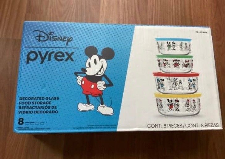 Disney Pyrex 8- Price Glass Food Storage Set