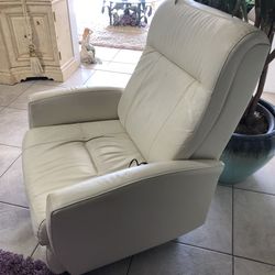 White Recliner Chair, electric