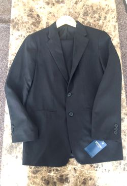 Boy’s suit (traje para niño) size 16