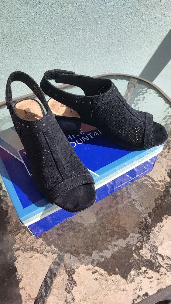 Black Suede Sandals Size 6