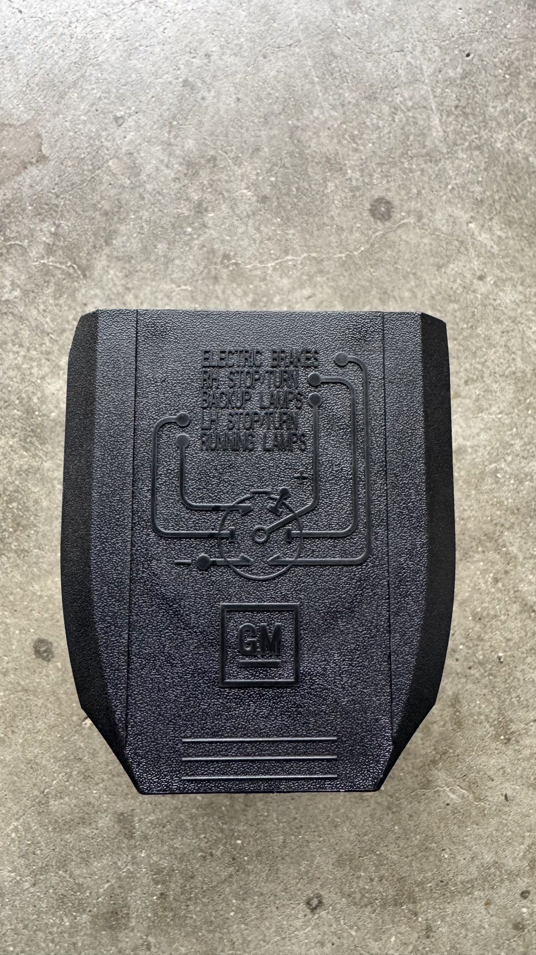 Pollak 7-Way Socket (1(contact info removed) Silverado/Sierra)