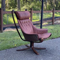 Mid Century Modern Falcon armchair 1970s  Ingmar Relling design