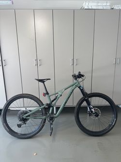 2022 Specialized Stumpjumper Comp Alloy