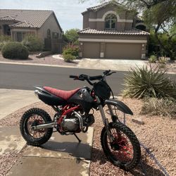 Dirtbike For Trade For Pics 