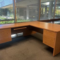 2PC Executive Desk! 