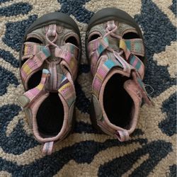 Keen Toddler Shoes Size 6