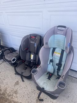 3 car seats. 2 boosters