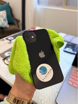 iPhone 12 Unlocked
