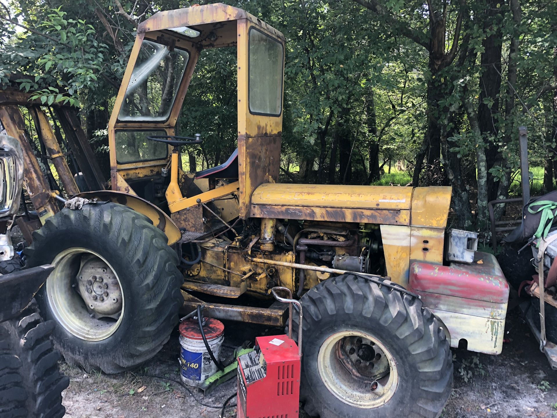 Forklift new tires starter fuild run & dive very strong gas motor