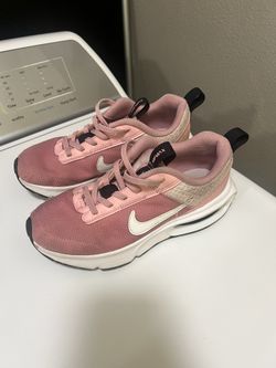 Big Girls Size 3 Nike Air max Shoes