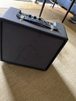 AXL Guitar Amp