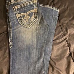 Rock Revivals Size 25