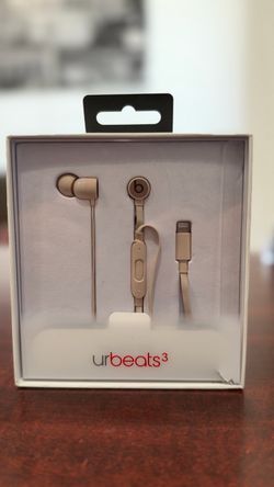 Beats urBeats3 Wired Earphones – Lightning – Gold – Original Box