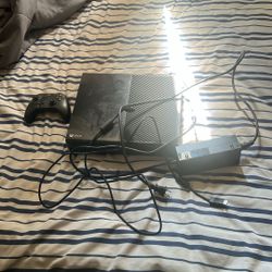  Xbox One w/ Controller