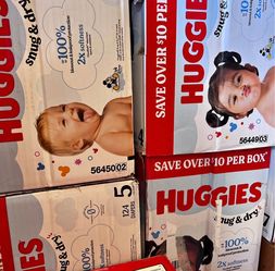 Huggies Snug Dry diapers pañales $40 each