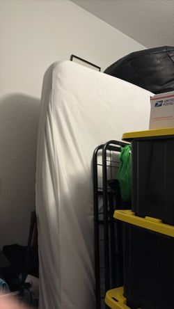 Purchased from Mattress Firm 2 years ago. Base is adjustable lift frame with remote.