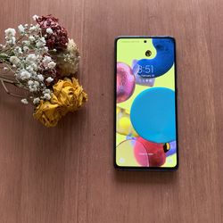 Samsung Galaxy A51 5G ( Unlocked ) 128gb Blue color