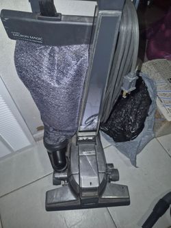 Vintage Kirby G4 Vacuum Cleaner with Shampooer System, Attachments & Accessories