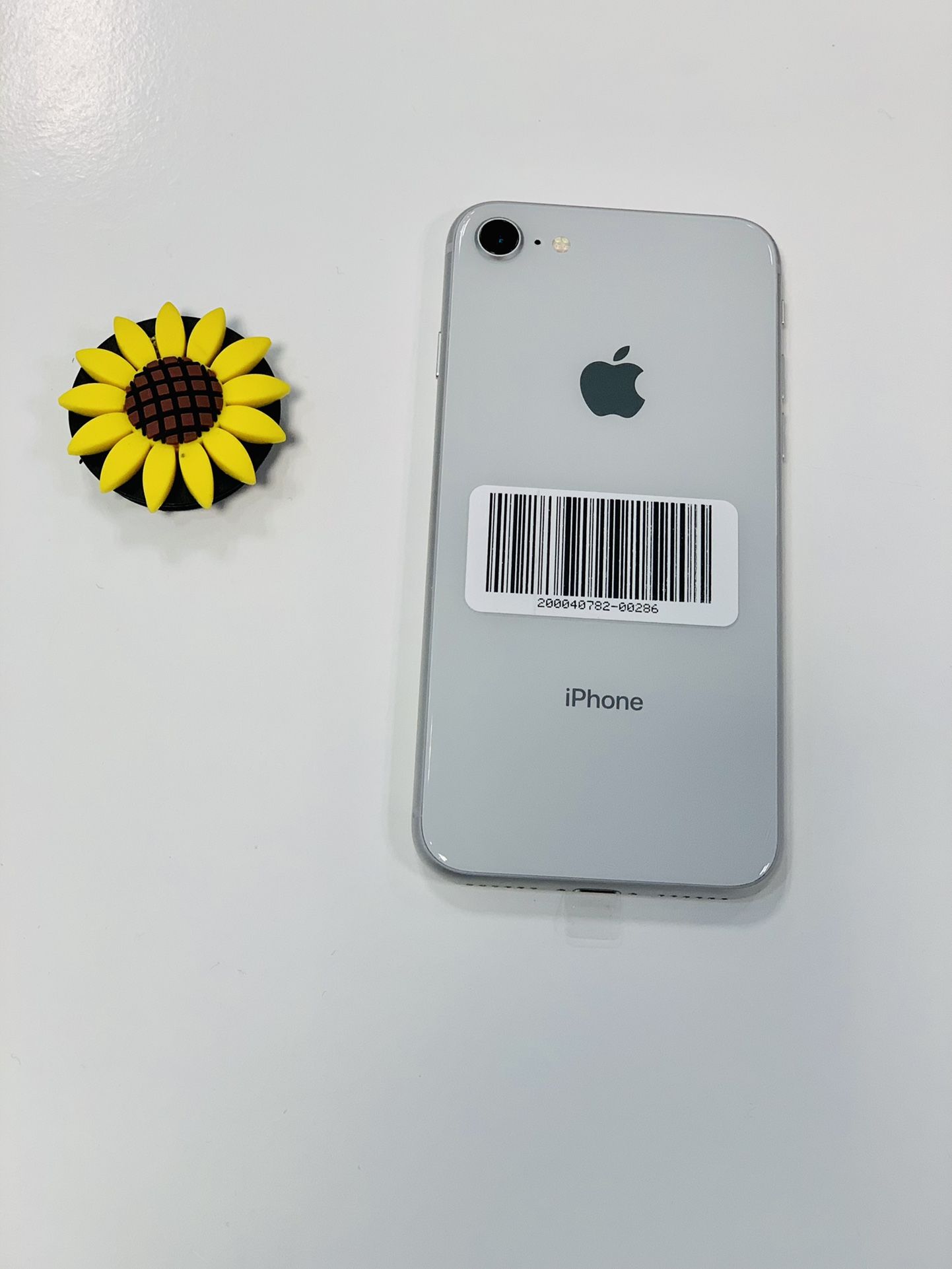 IPhone 8 64GB Fully unlocked