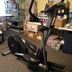 NordicTrack CXT 980 Elliptical Trainer O for Sale in Winston salem NC OfferUp