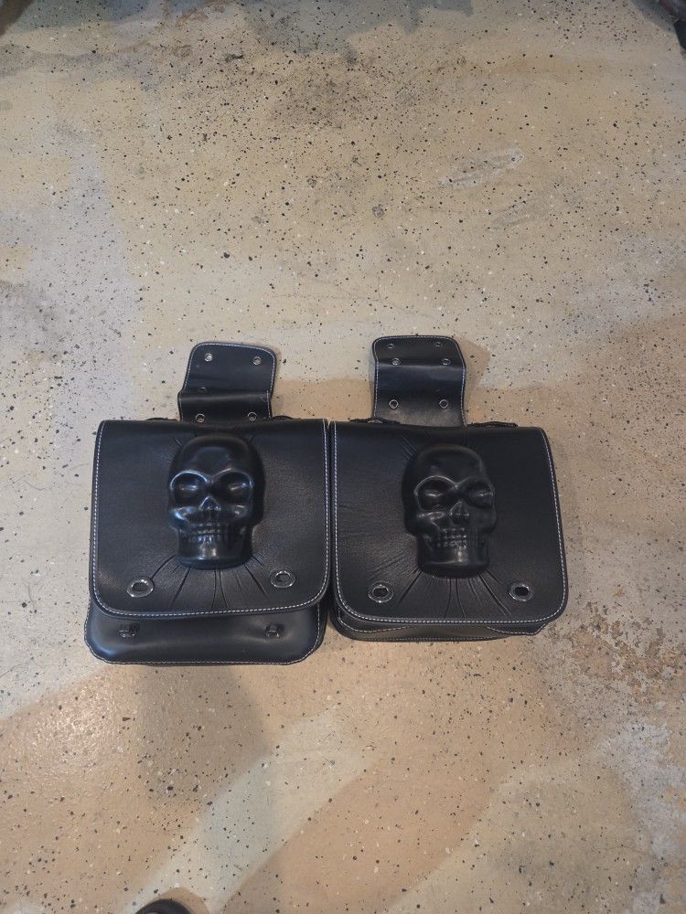 Motorcycle Saddlebags