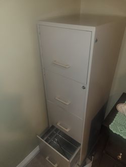 4 Drawer File Cabinet