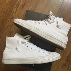 Converse Chuck Taylor Size 8